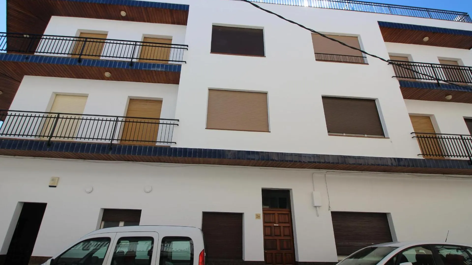 Apartamento Renovado, Centrico Y Luminoso A 100M De La Playa Del Puerto, Llanca - Es-228-37 İspanya